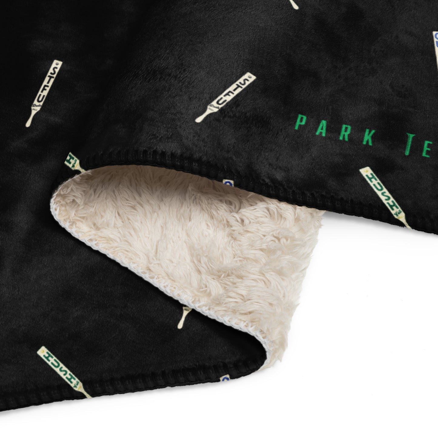 HUSH Sherpa blanket